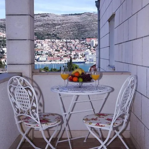 아파트먼트 데이지 아파트 두브로브니크